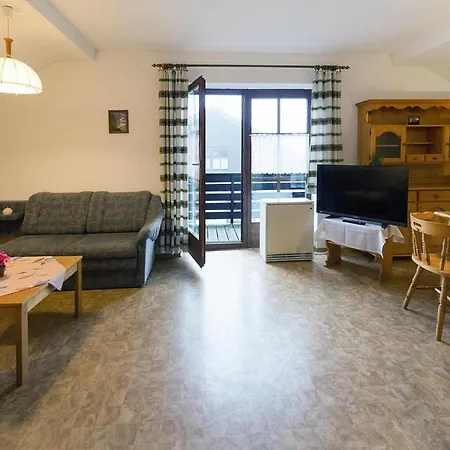 Apartment In At 300 M From The Lake
