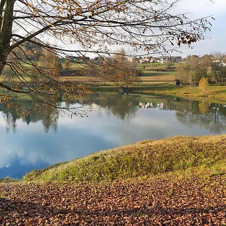 In At 300 M From The Lake Apartment