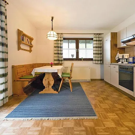 In At 300 M From The Lake Apartment *
